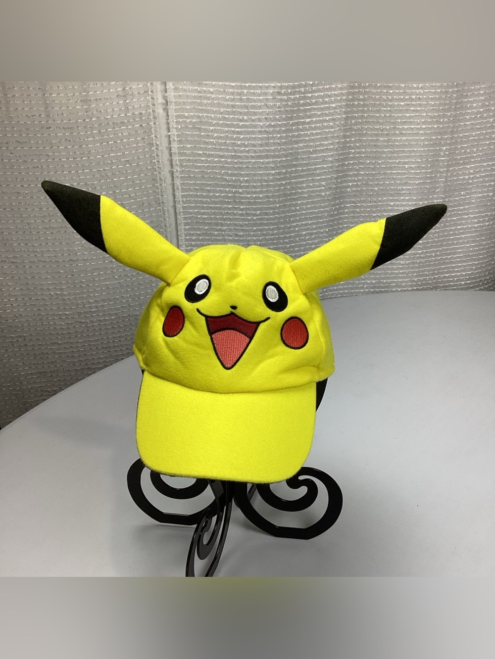 Pokemon Pikachu Baseball Hat Cap Youth size NWOT